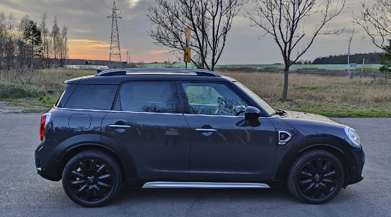 MINI Countryman cena 103500 przebieg: 82288, rok produkcji 2018 z Sucha Beskidzka małe 781
